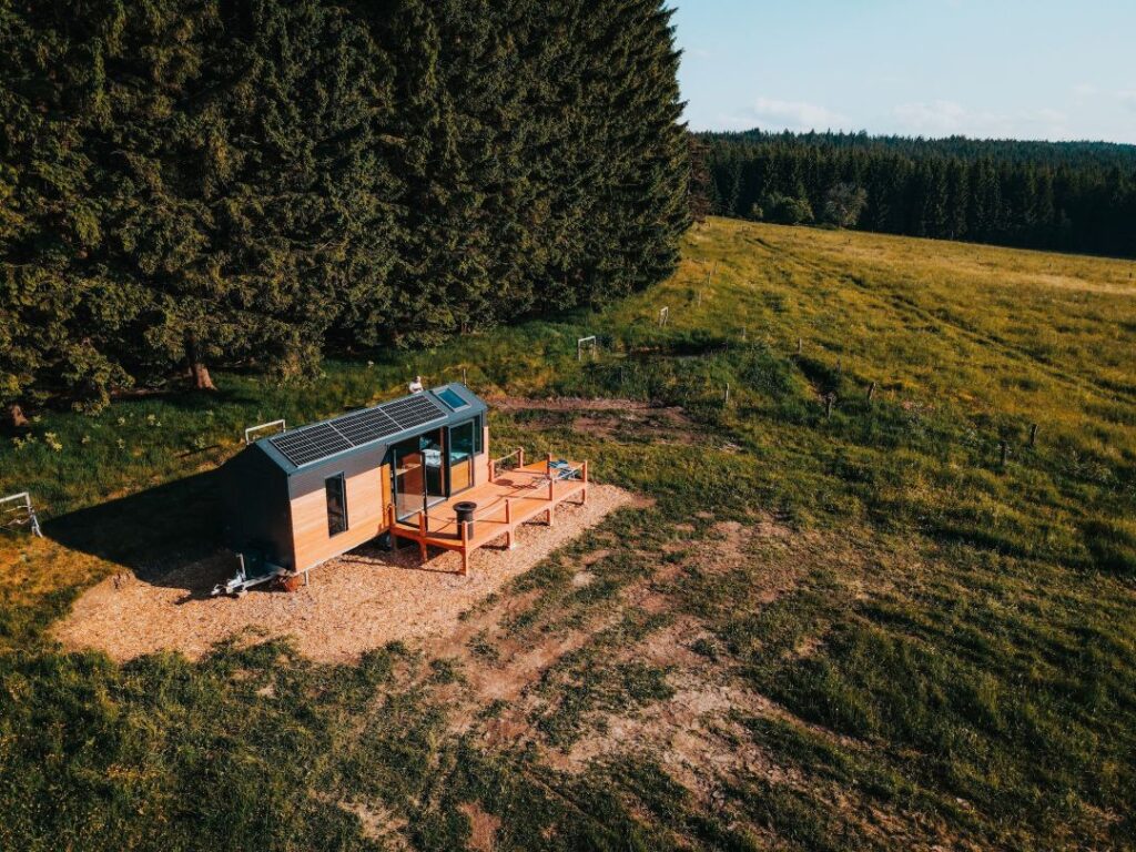 Celoroční tiny house long